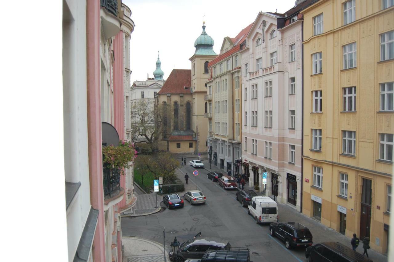 Apartment In The Heart Of Prague Praga Exterior foto