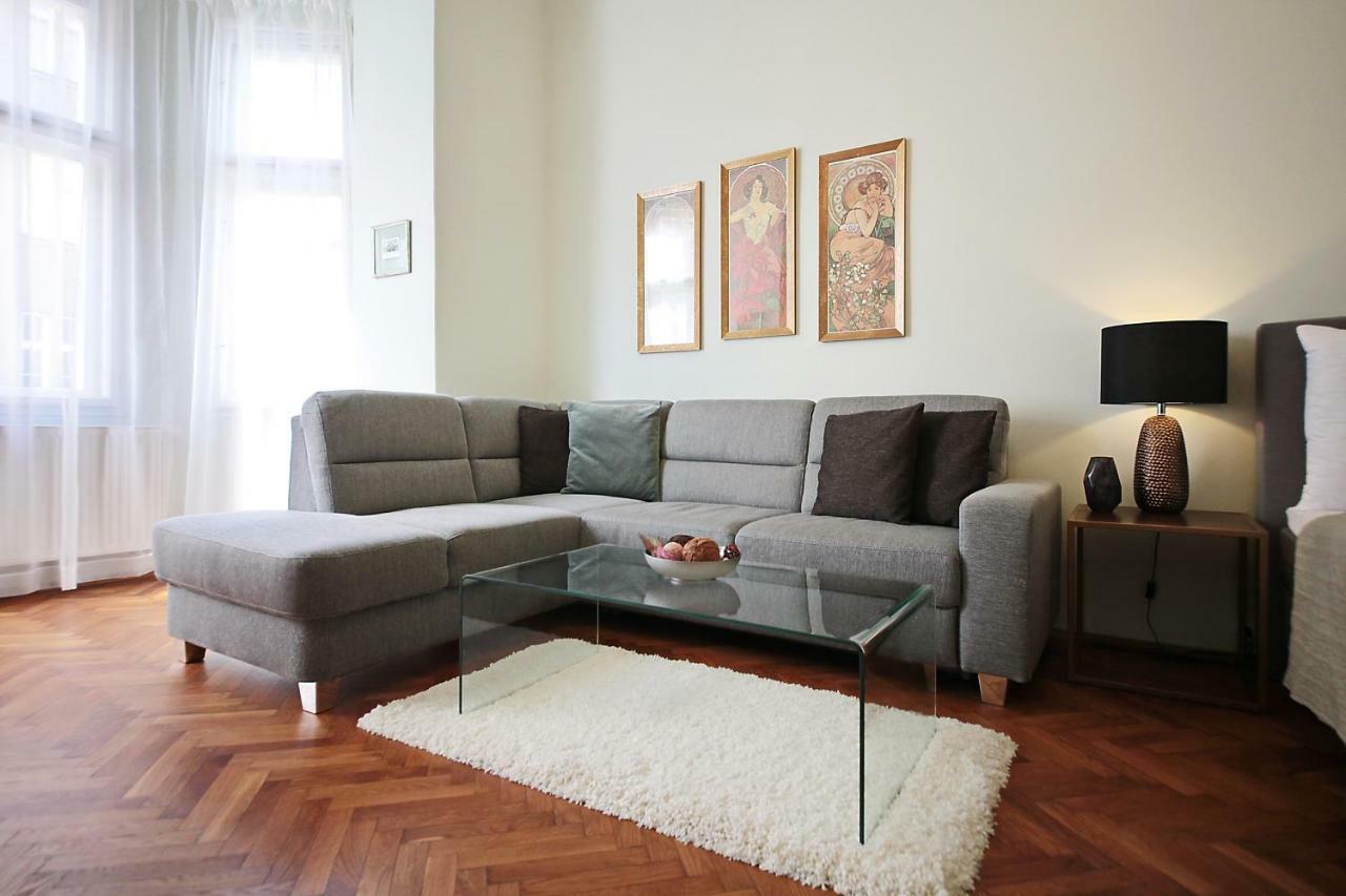 Apartment In The Heart Of Prague Praga Exterior foto