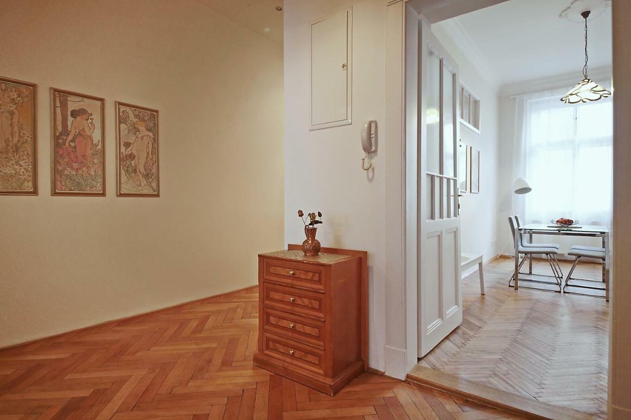 Apartment In The Heart Of Prague Praga Exterior foto