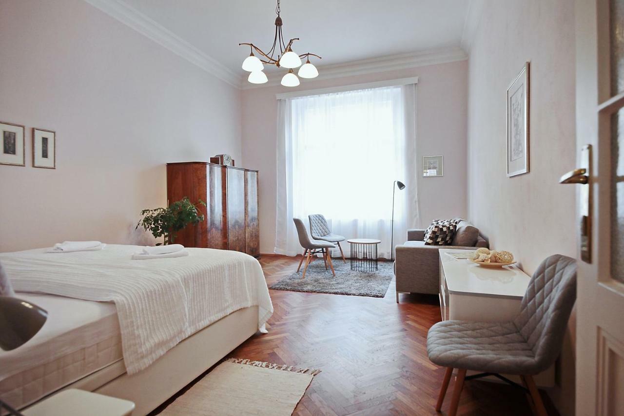 Apartment In The Heart Of Prague Praga Exterior foto