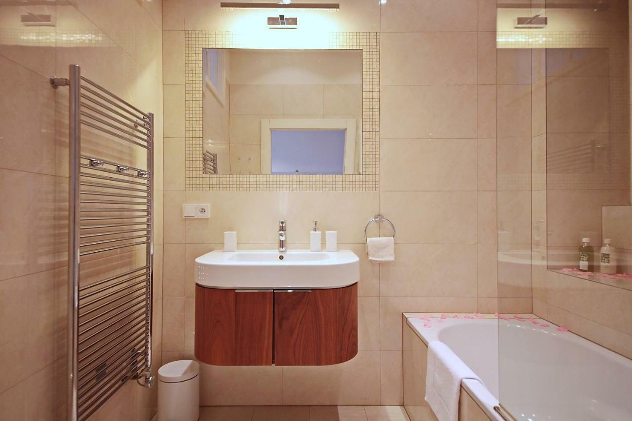 Apartment In The Heart Of Prague Praga Exterior foto